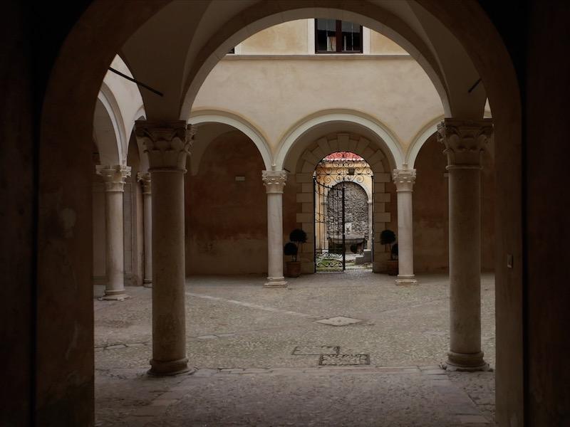 Palazzo Lucentini Bonanni
