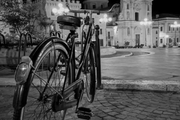 Bianco e nero in Piazza Duomo